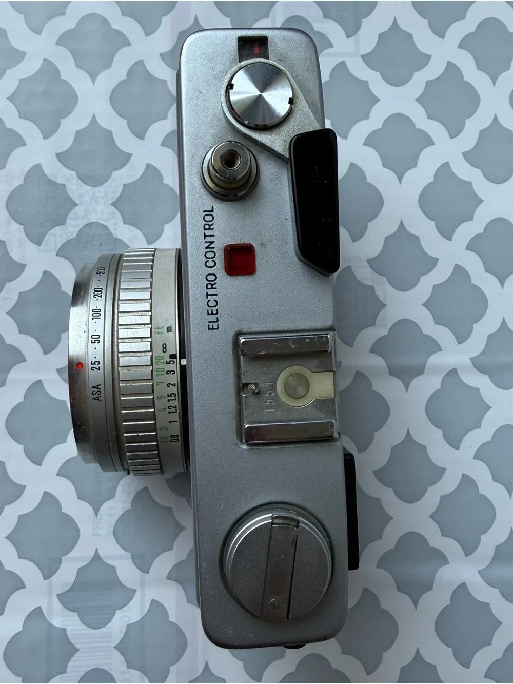 1971 Vintage Minolta Hi-Matic E Camera